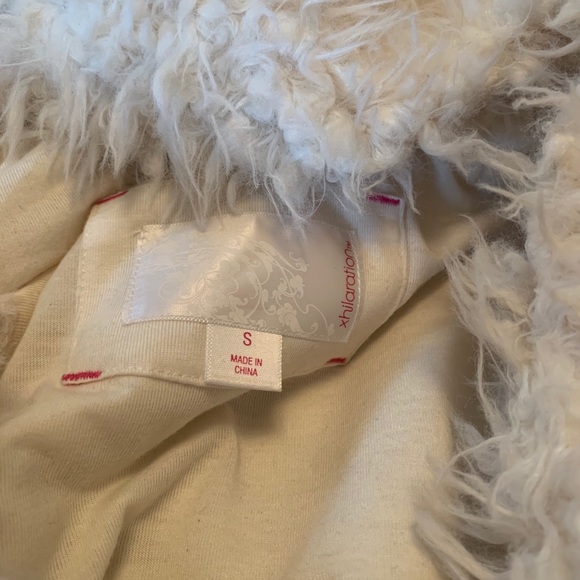 Sherpa hooded vest - Picture 3 of 5